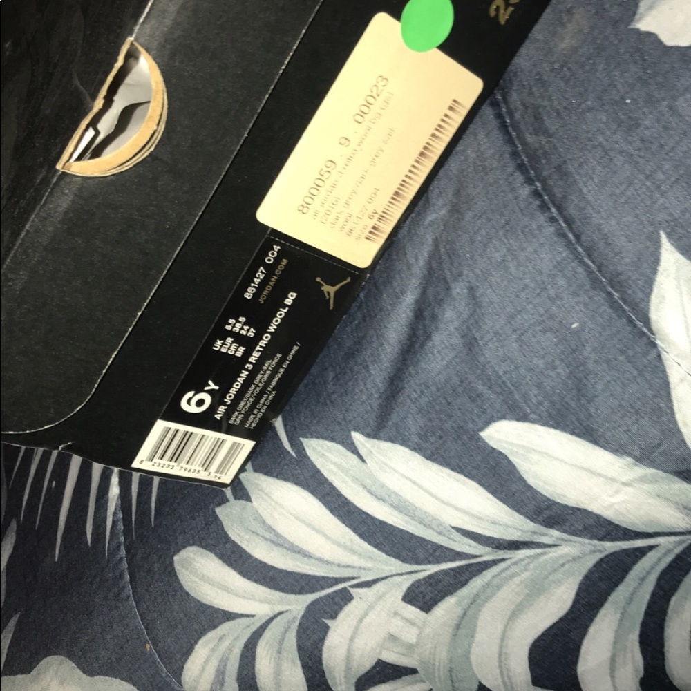 Jordan 3 - Picture 4 of 4